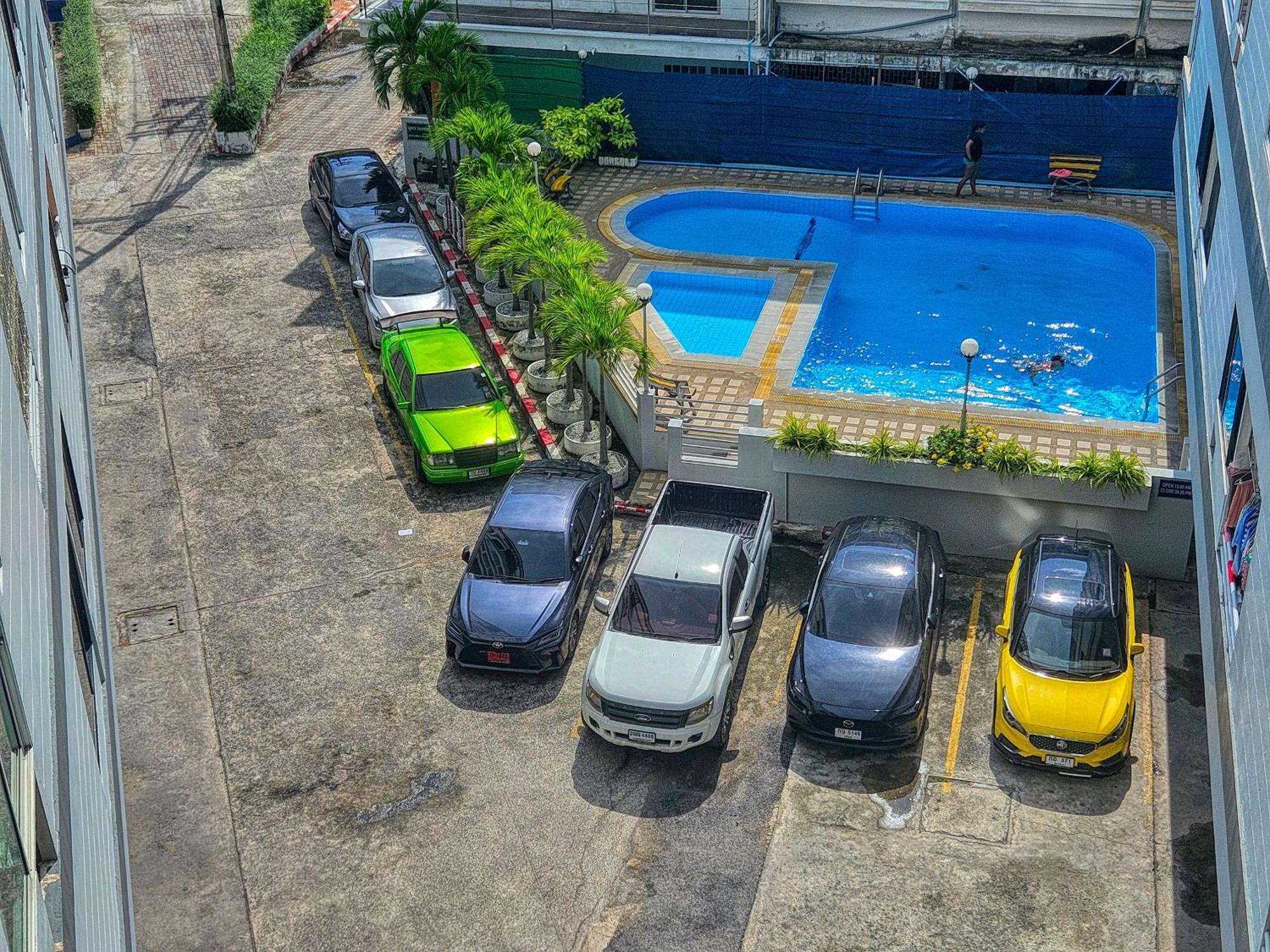 Hagone-Condotel Pattaya Eksteriør billede